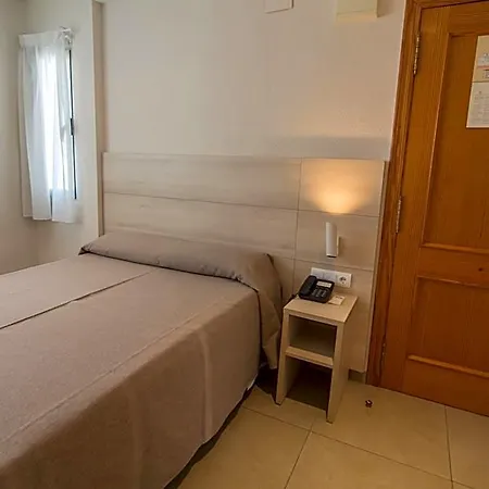 San Luis Ξενοδοχείο Gandía